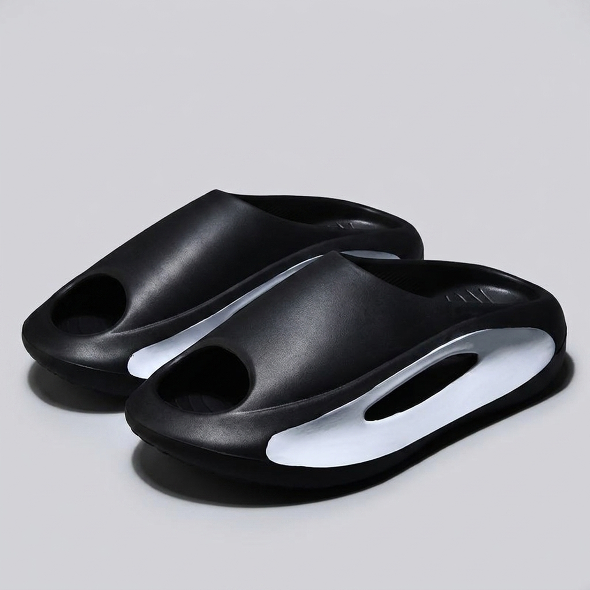 Chinelo nuvem ergonômico SoftCloud ultra leve - vista frontal em fundo neutro