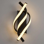 Arandela Espiral Triplo Lines - luz LED amarela em fundo neutro