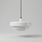 Pendente Retrô Urban Loft branco em fundo neutro